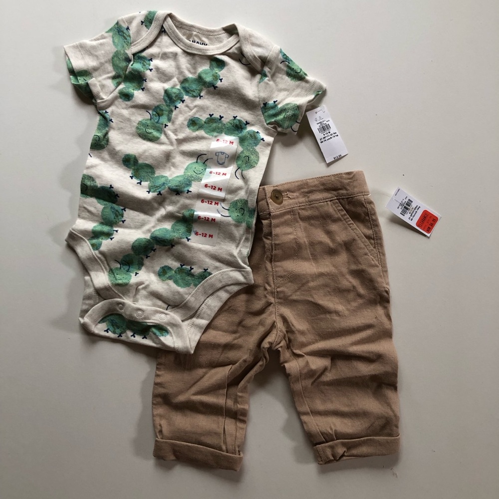 Old navy 6-12 months outfit